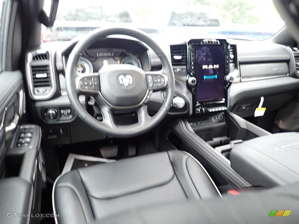 2019 1500 Limited Crew Cab 4x4 - Diamond Black Crystal Pearl / Black photo #10