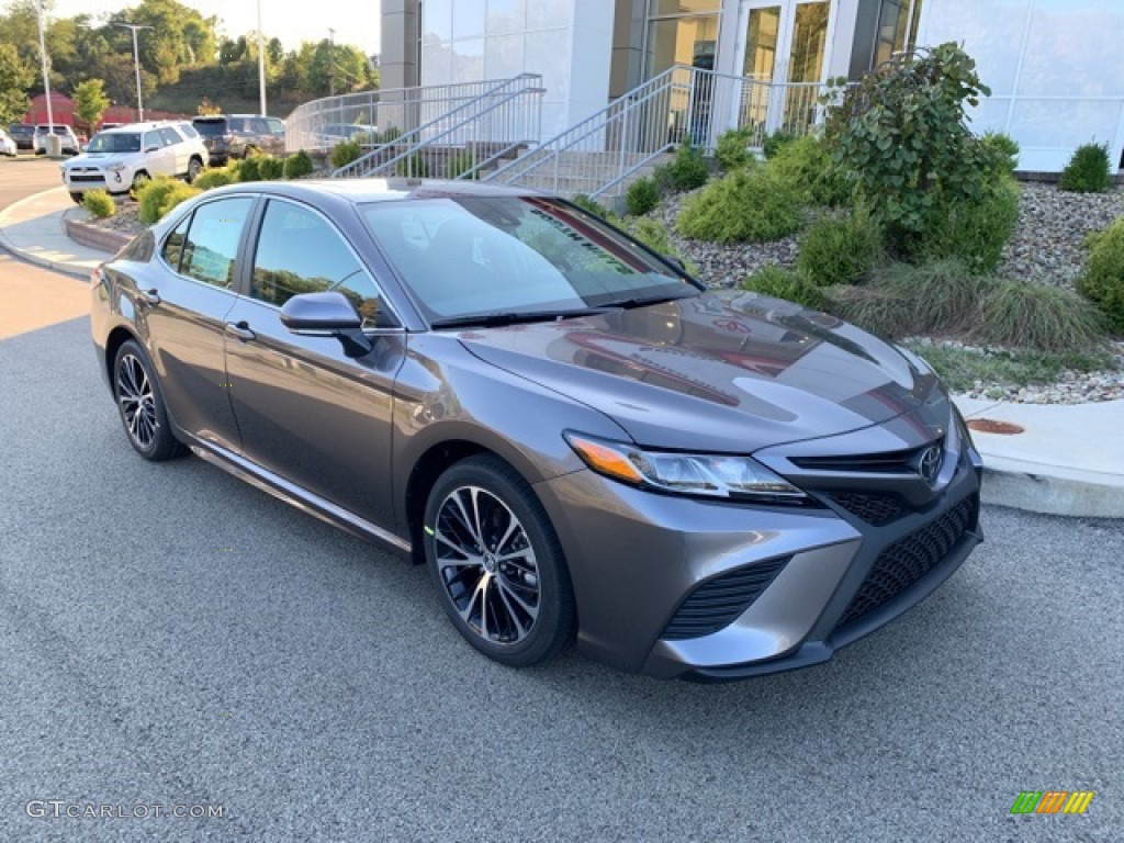 2020 Predawn Gray Mica Toyota Camry SE 135671292 Photo 24 GTCarLot