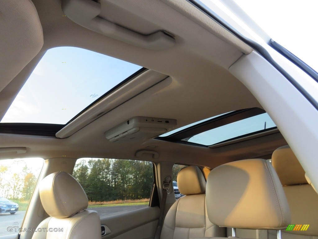 2013 Pathfinder SL 4x4 - Moonlight White / Almond photo #2