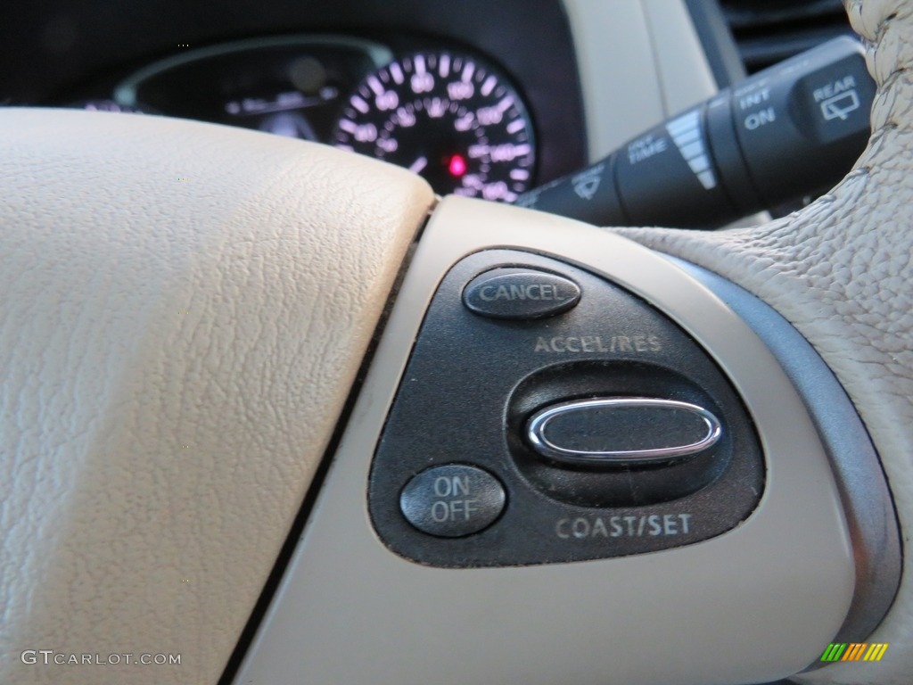 2013 Pathfinder SL 4x4 - Moonlight White / Almond photo #29