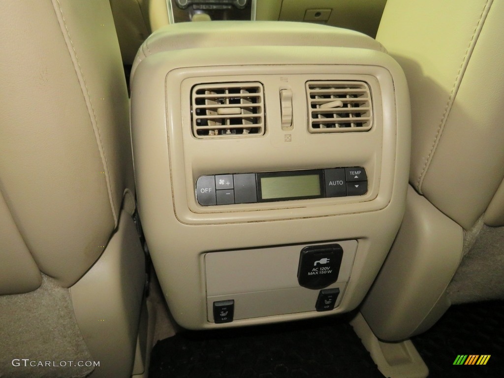 2013 Pathfinder SL 4x4 - Moonlight White / Almond photo #41