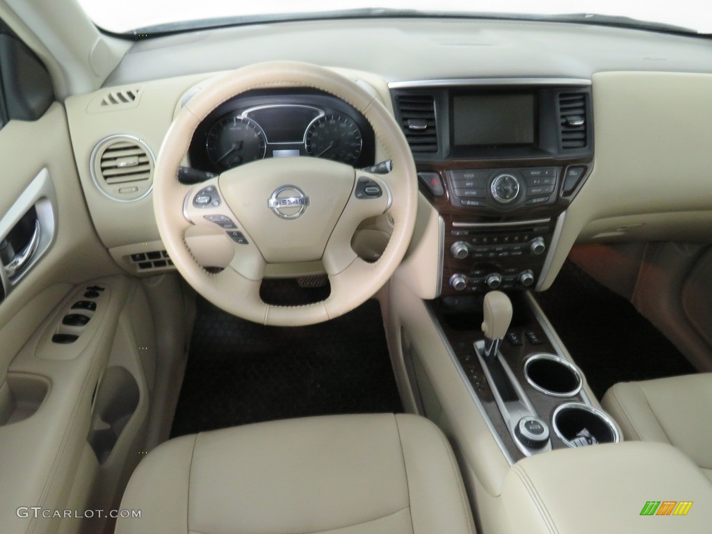 2013 Pathfinder SL 4x4 - Moonlight White / Almond photo #42