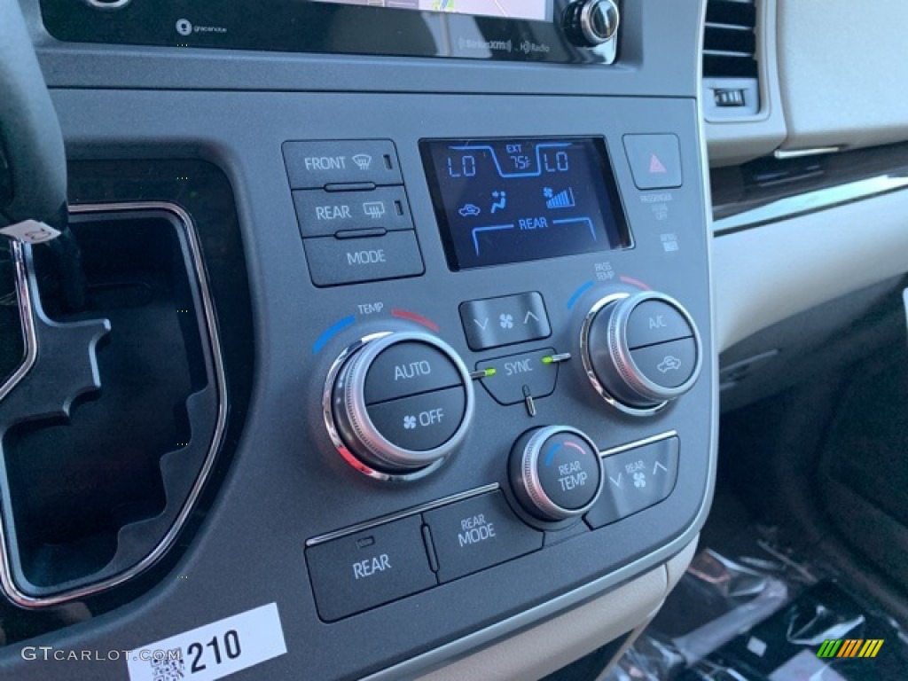 2020 Sienna XLE AWD - Toasted Walnut Pearl / Ash photo #29