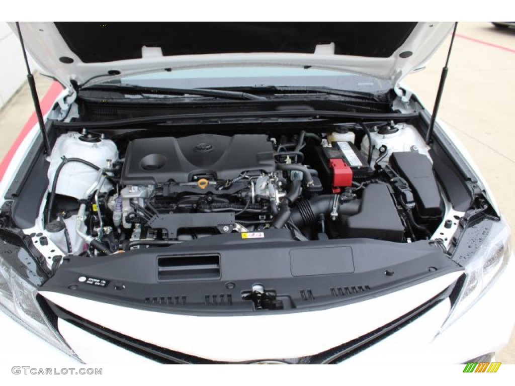 2020 Toyota Camry LE Engine Photos