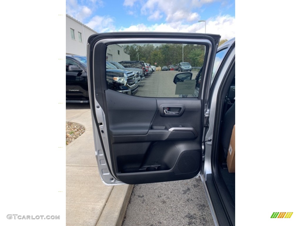 2020 Toyota Tacoma TRD Sport Double Cab 4x4 Door Panel Photos