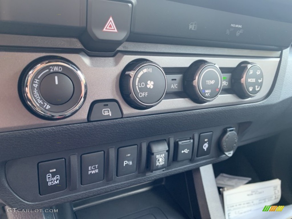 2020 Toyota Tacoma TRD Sport Double Cab 4x4 Controls Photo #135689550