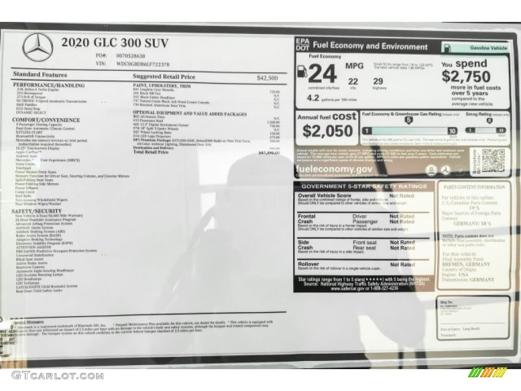 2020 GLC 300 - Graphite Grey Metallic / Black photo #11