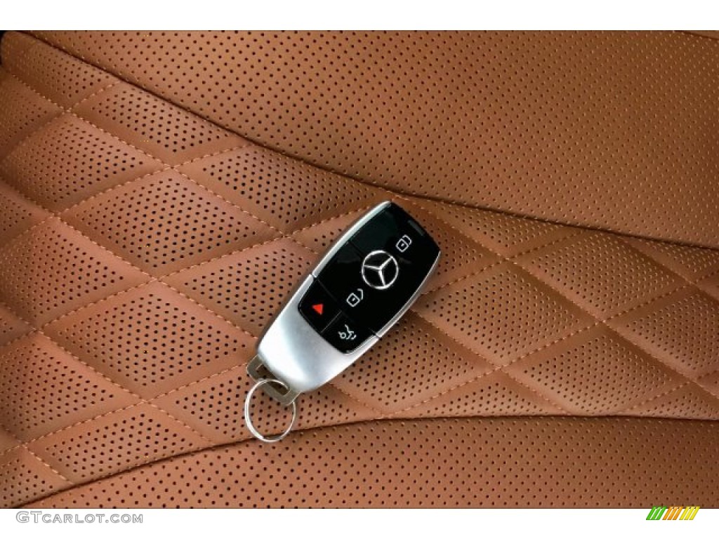 2019 Mercedes-Benz S 560 4Matic Coupe Keys Photos