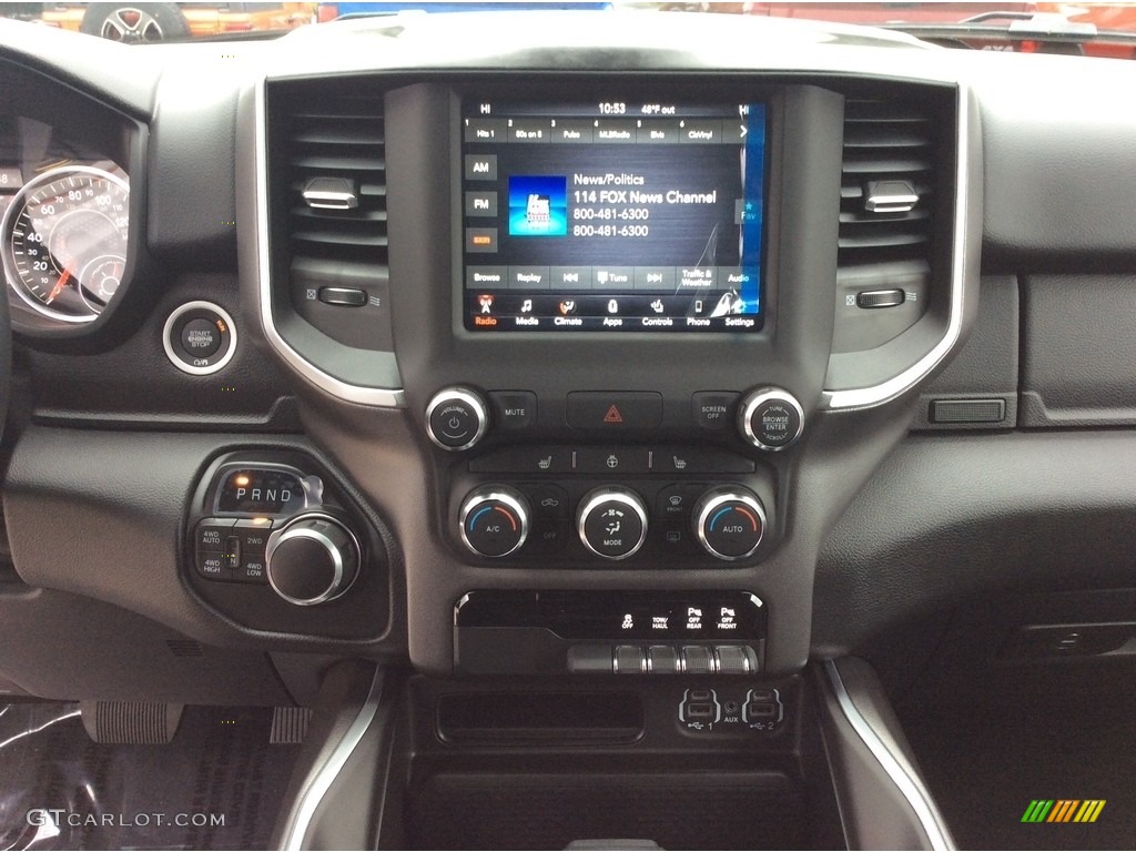 2020 Ram 1500 Big Horn Night Edition Crew Cab 4x4 Controls Photo #135699885