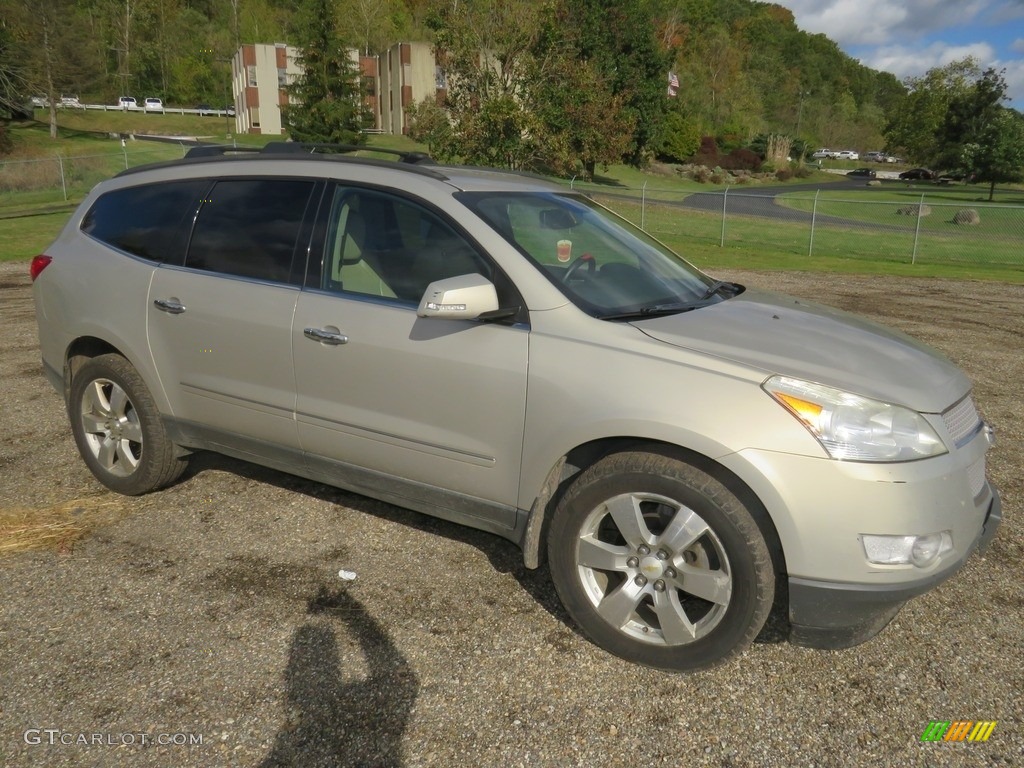 2011 Traverse LTZ AWD - Gold Mist Metallic / Cashmere/Ebony photo #2