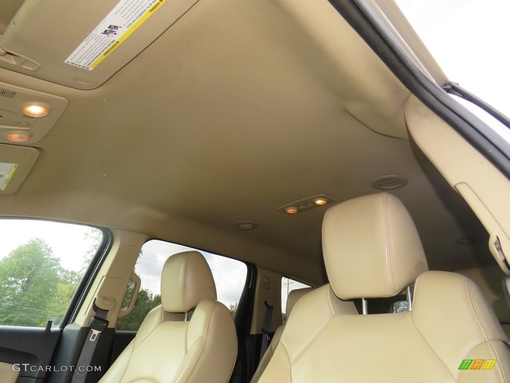 2011 Traverse LTZ AWD - Gold Mist Metallic / Cashmere/Ebony photo #12