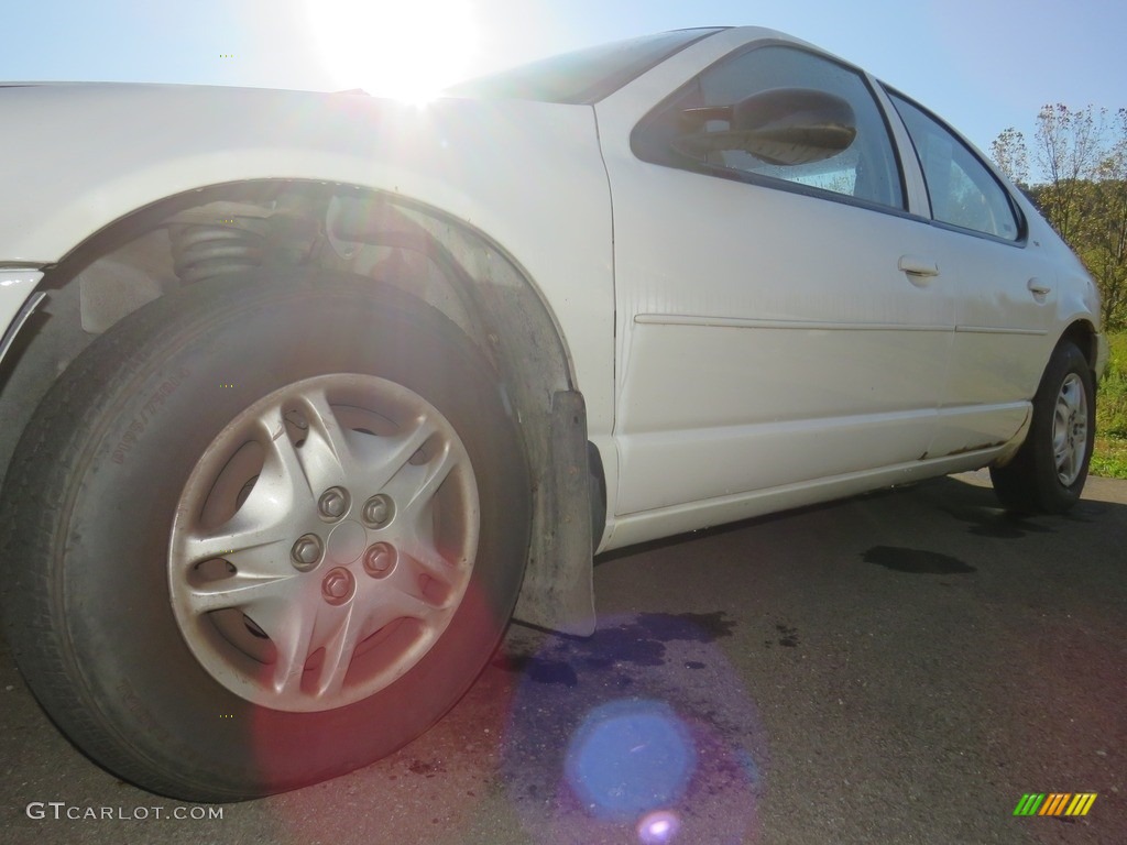 2000 Stratus SE - Black / Silver Fern photo #8