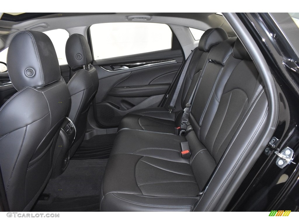 2019 LaCrosse Essence AWD - Ebony Twilight Metallic / Ebony photo #9