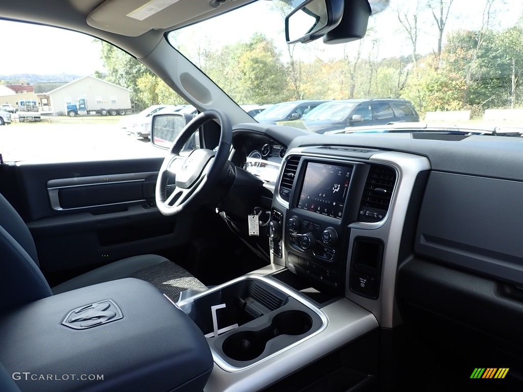 2019 1500 Classic Warlock Quad Cab 4x4 - Blue Streak Pearl / Black/Diesel Gray photo #11