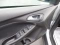Ingot Silver - Focus SE Sedan Photo No. 12