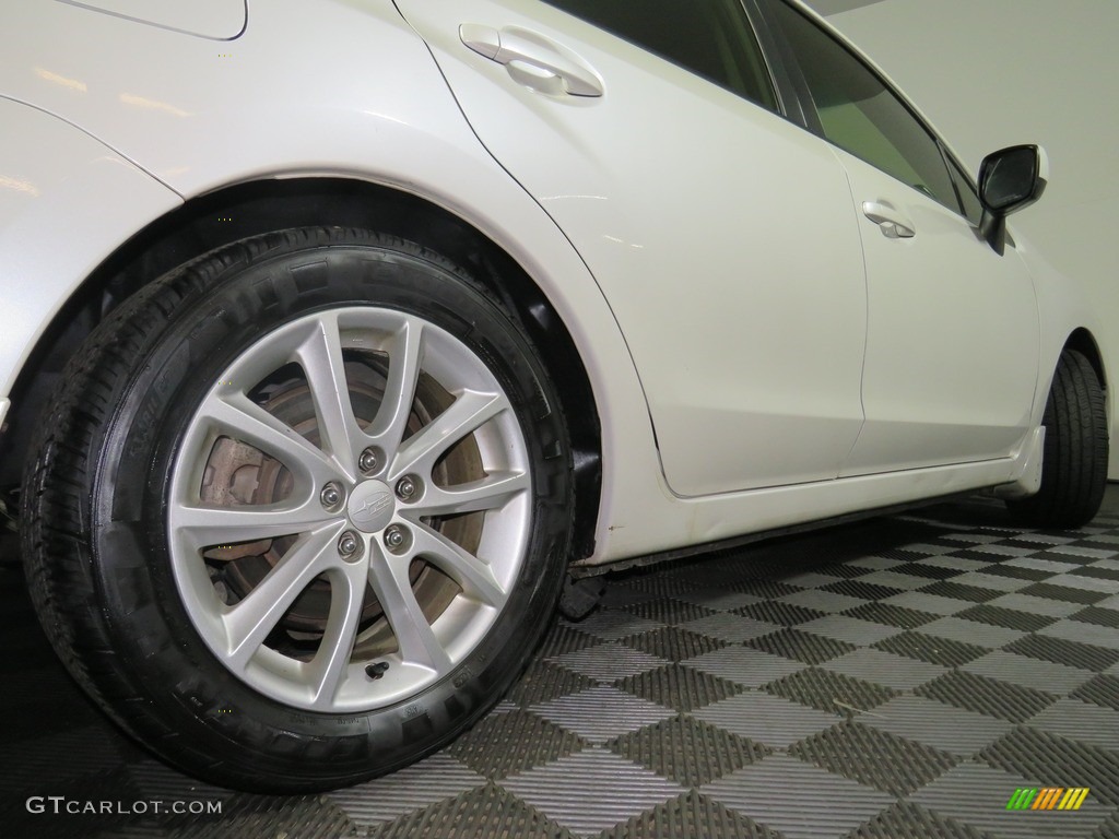 2013 Impreza 2.0i Premium 4 Door - Satin White Pearl / Ivory photo #16