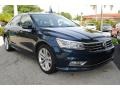 Tourmaline Blue Metallic - Passat SE Photo No. 2
