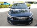 Tourmaline Blue Metallic - Passat SE Photo No. 3
