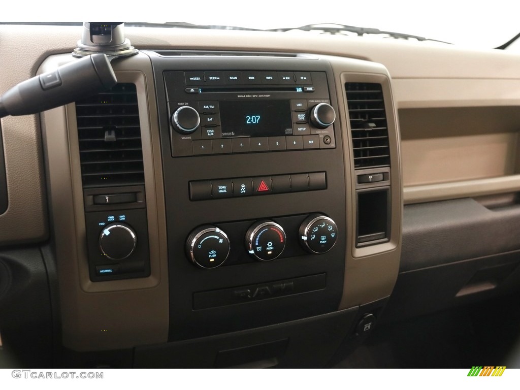 2012 Ram 1500 Express Regular Cab 4x4 - Black / Dark Slate Gray/Medium Graystone photo #8