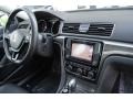 Tourmaline Blue Metallic - Passat SE Photo No. 19