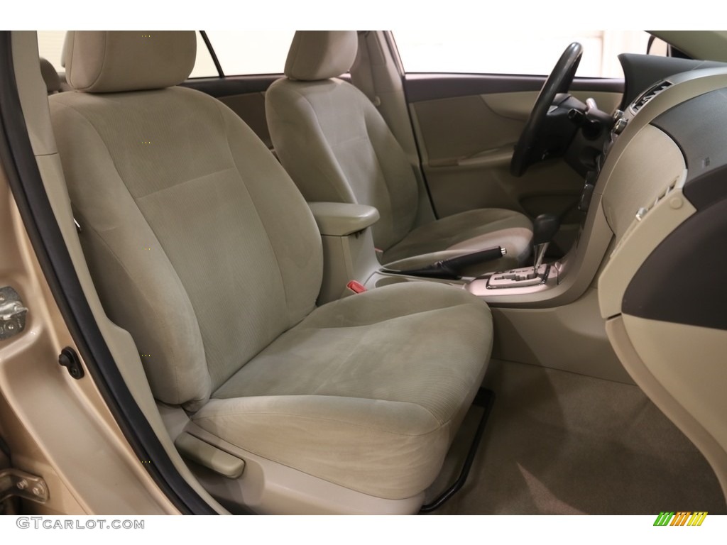 2011 Corolla LE - Sandy Beach Metallic / Bisque photo #12