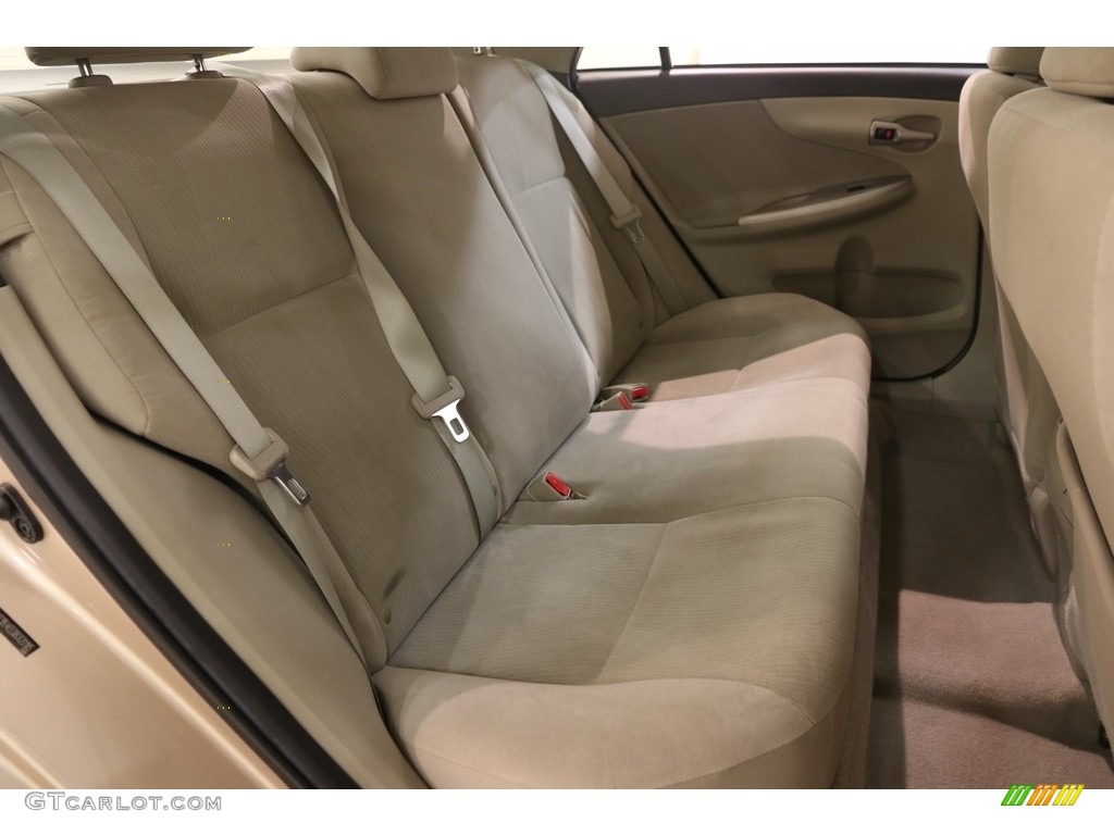 2011 Corolla LE - Sandy Beach Metallic / Bisque photo #13