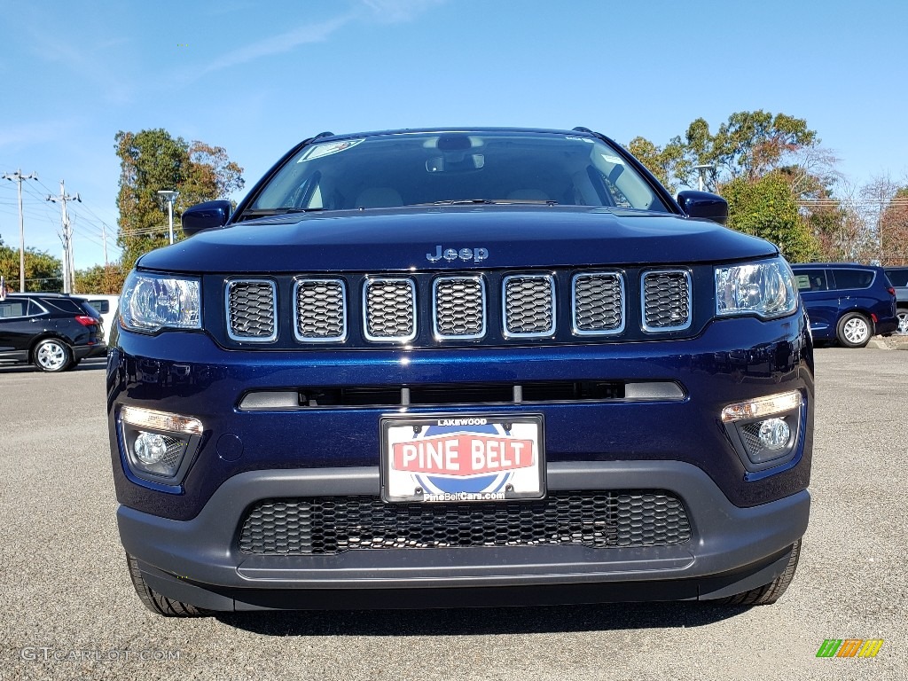 2020 Compass Latitude 4x4 - Jazz Blue Pearl / Ski Gray/Black photo #2