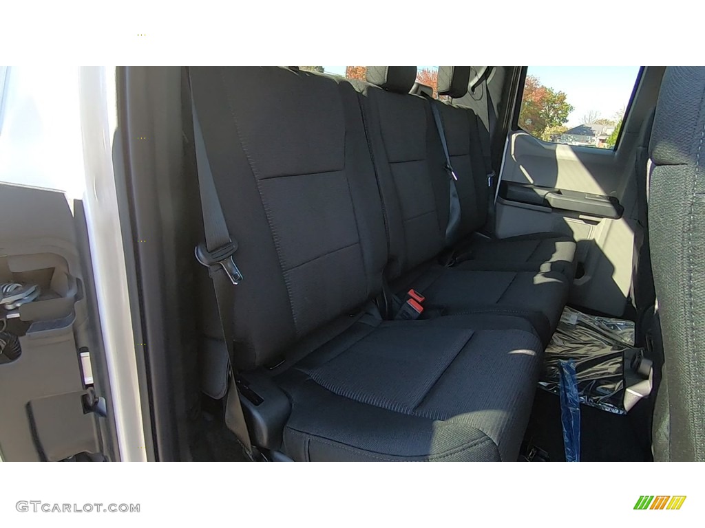 2019 F150 XL SuperCab 4x4 - Ingot Silver / Earth Gray photo #22