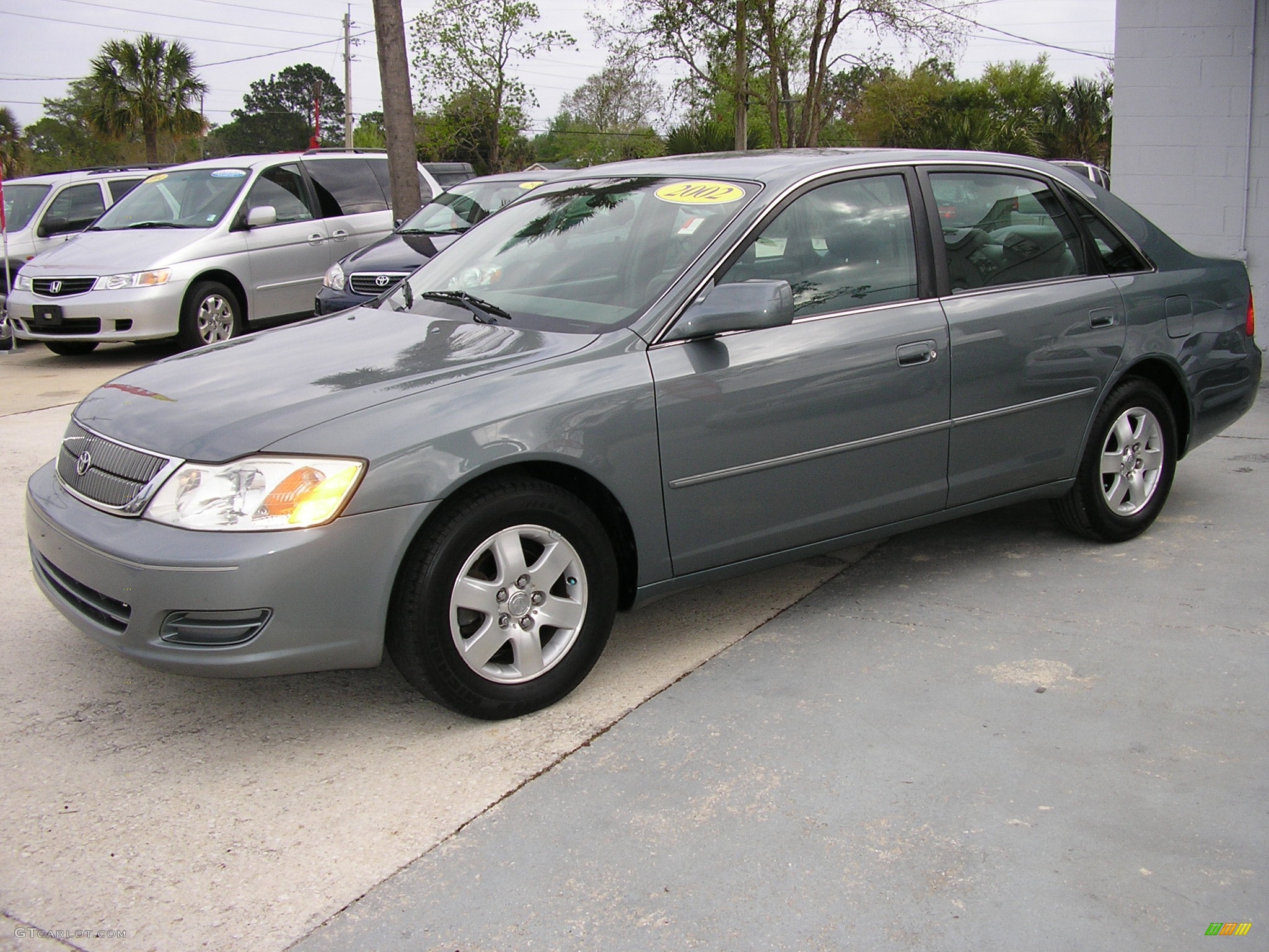 2002 Avalon XL - Silver Spruce Metallic / Grey photo #1