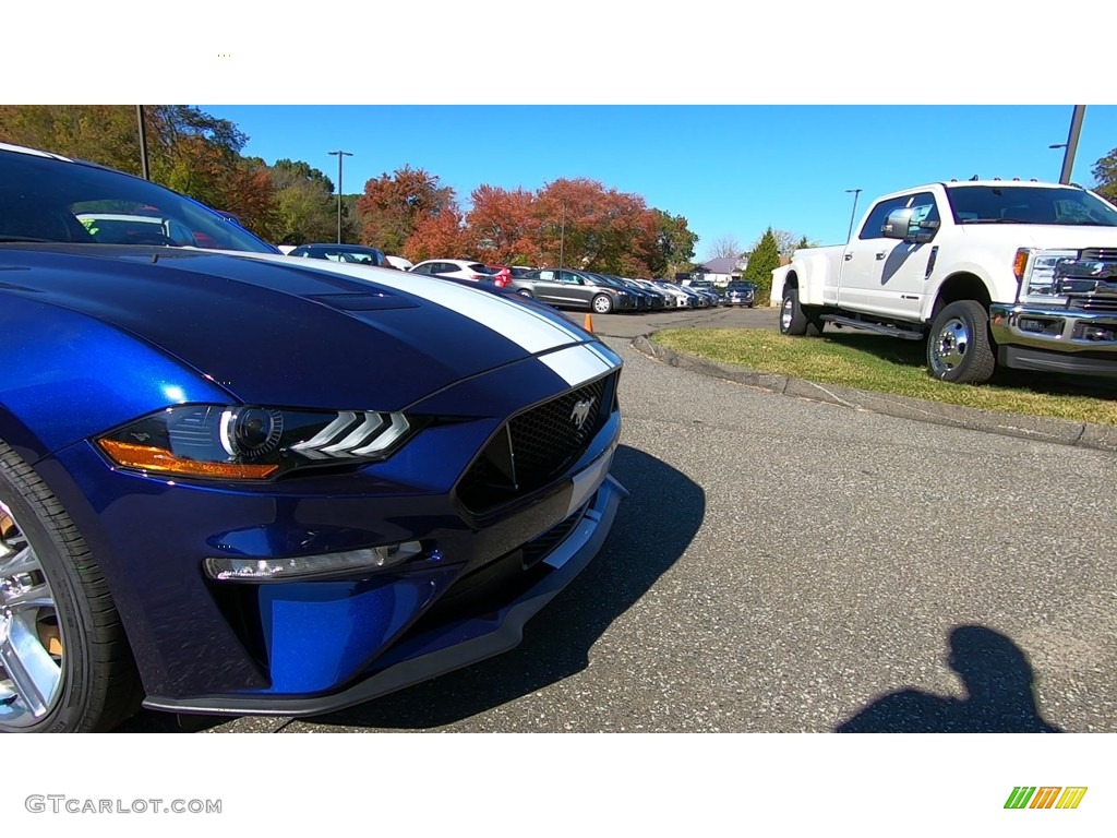 2020 Mustang GT Premium Fastback - Kona Blue / Ebony photo #26