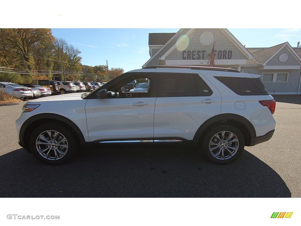 2020 Explorer XLT 4WD - Oxford White / Ebony photo #4