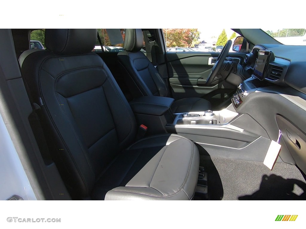 2020 Explorer XLT 4WD - Oxford White / Ebony photo #24