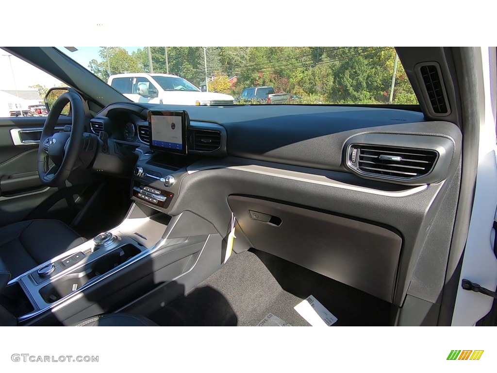 2020 Explorer XLT 4WD - Oxford White / Ebony photo #25