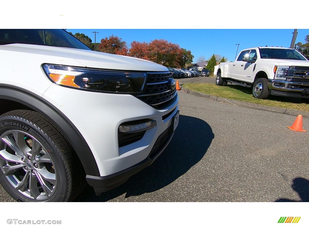 2020 Explorer XLT 4WD - Oxford White / Ebony photo #27