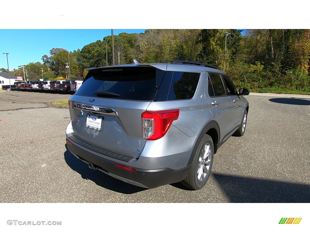 2020 Explorer XLT 4WD - Iconic Silver Metallic / Ebony photo #7