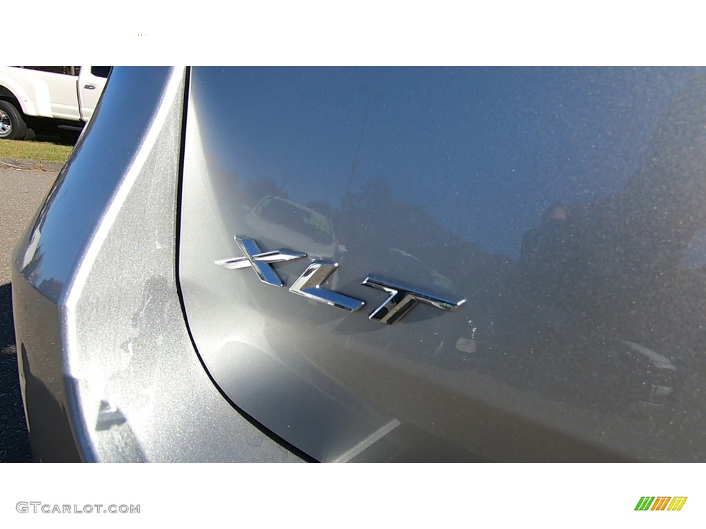 2020 Explorer XLT 4WD - Iconic Silver Metallic / Ebony photo #9
