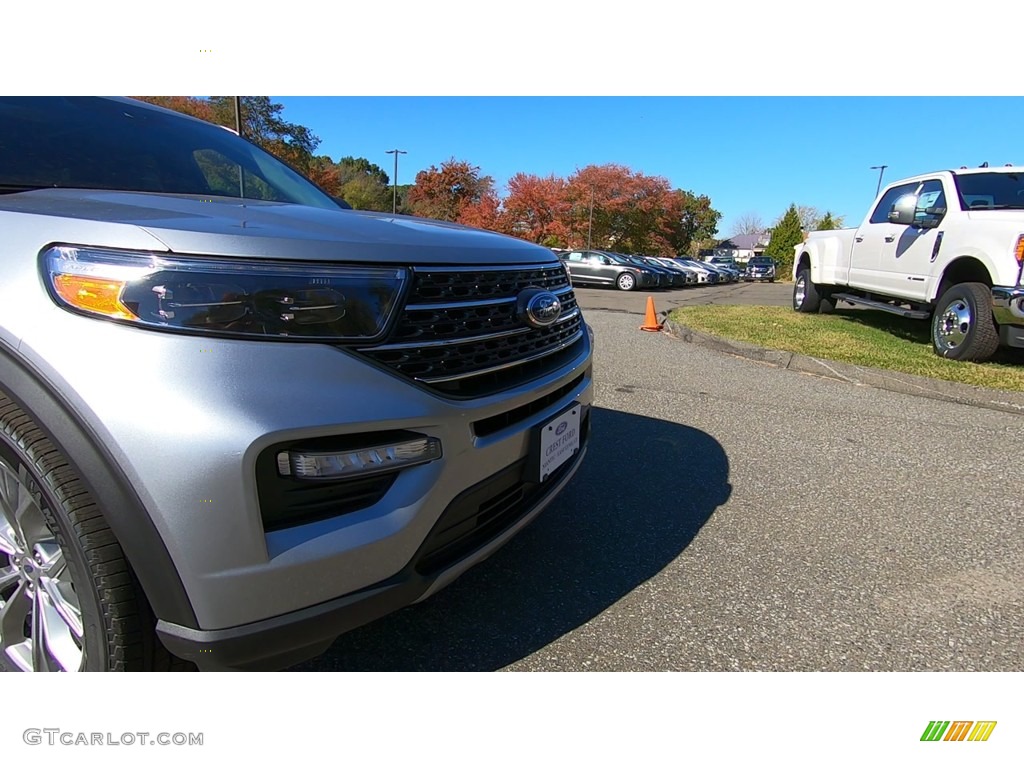 2020 Explorer XLT 4WD - Iconic Silver Metallic / Ebony photo #28