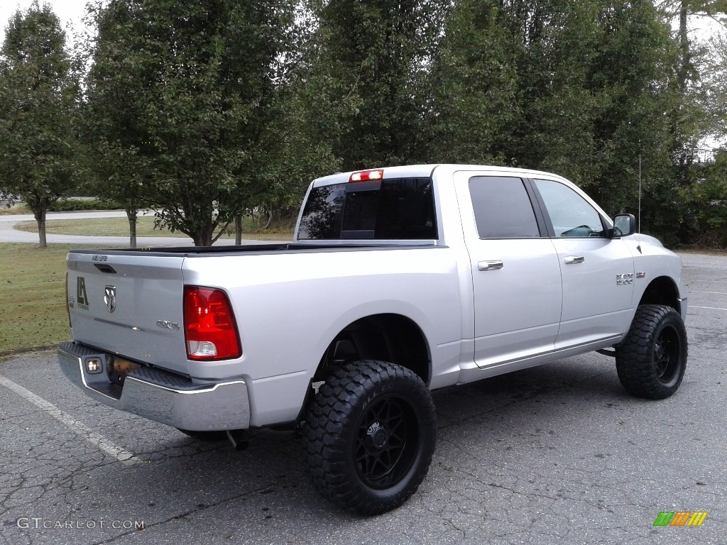 2018 1500 Big Horn Crew Cab 4x4 - Bright Silver Metallic / Black/Diesel Gray photo #6