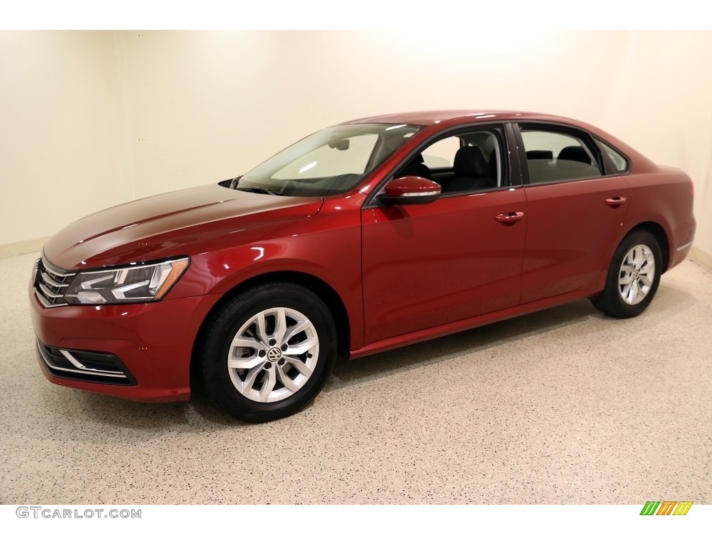 2018 Passat S - Fortana Red Metallic / Titan Black photo #3