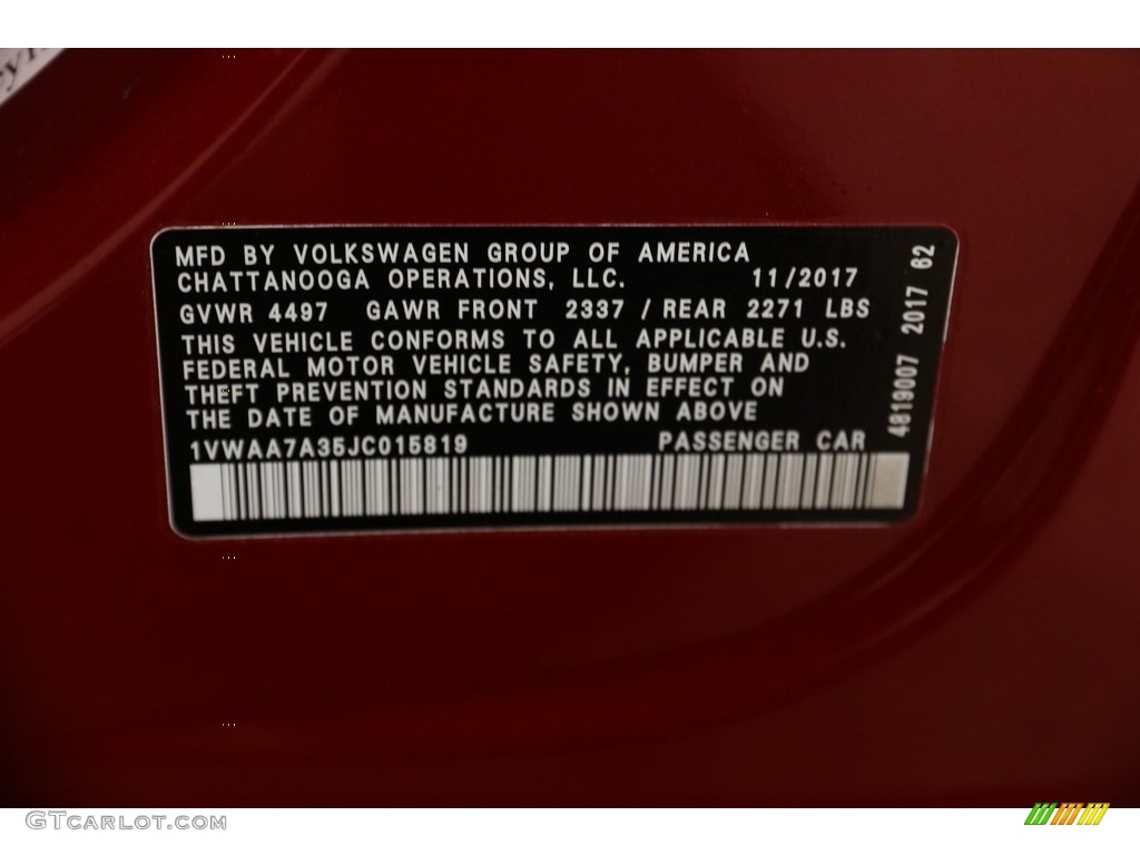 2018 Passat S - Fortana Red Metallic / Titan Black photo #16