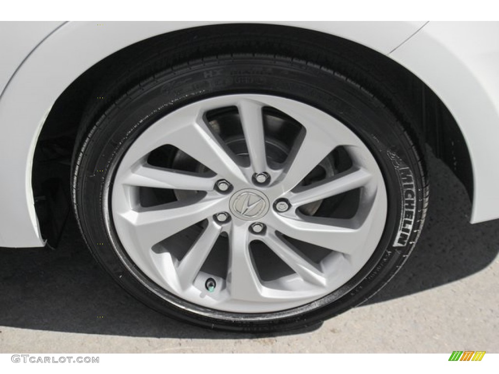 2017 ILX Technology Plus - Bellanova White Pearl / Ebony photo #13