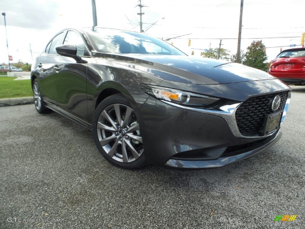 Machine Gray Metallic Mazda MAZDA3