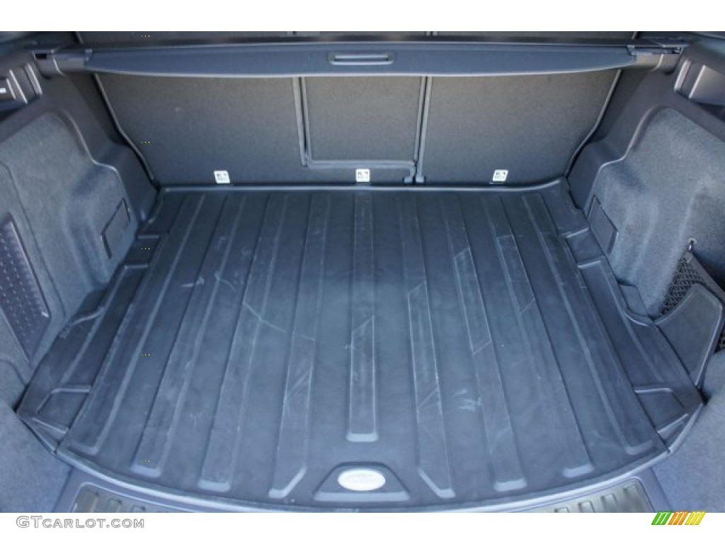 2020 Land Rover Discovery Sport SE R-Dynamic Trunk Photo #135731834