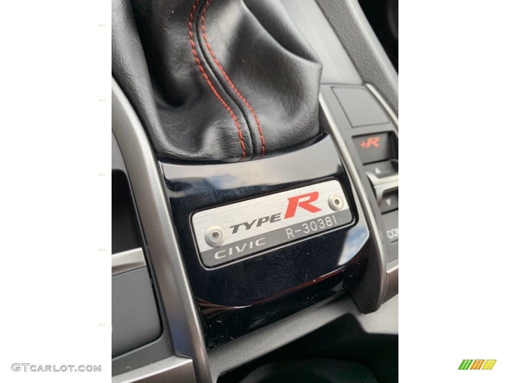 2019 Civic Type R - Rallye Red / Black/Red photo #39
