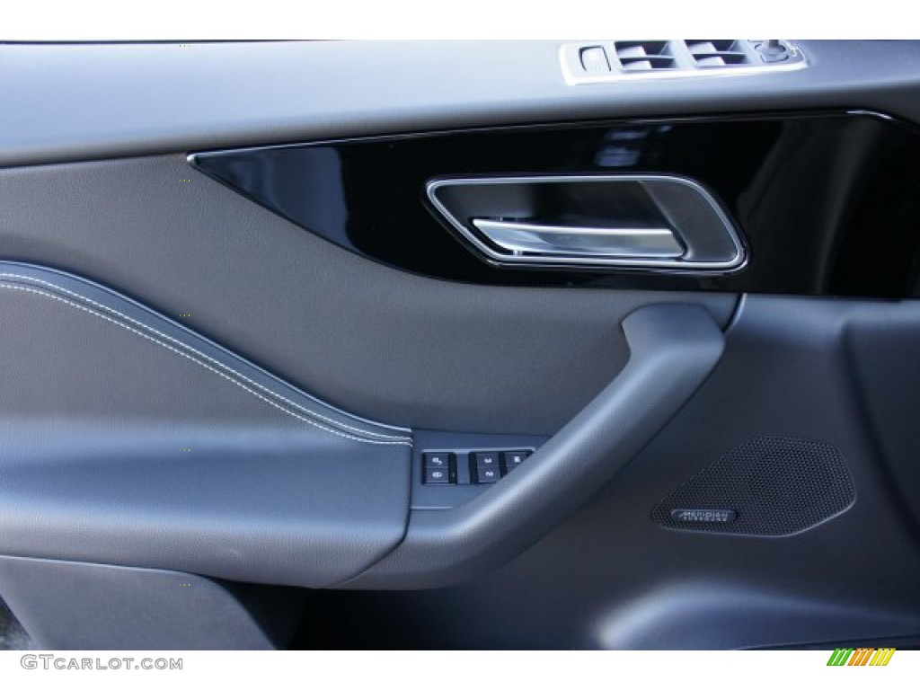 2020 Jaguar F-PACE 25t Checkered Flag Edition Door Panel Photos
