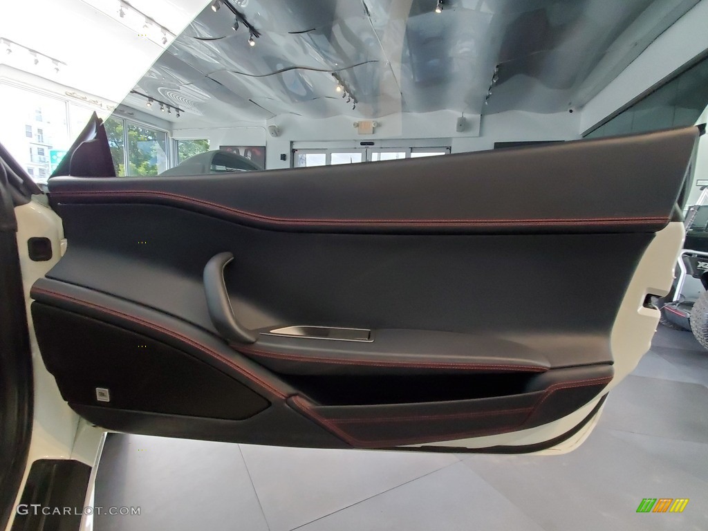 2014 Ferrari 458 Italia Door Panel Photos