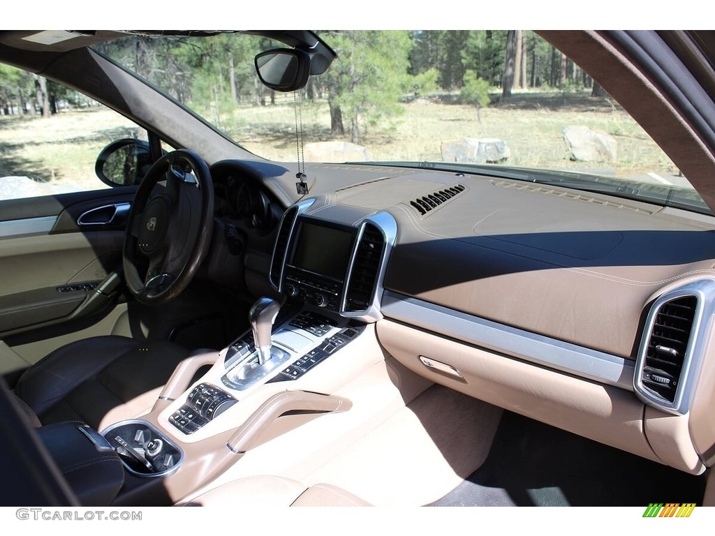 2011 Cayenne Turbo - Umber Brown Metallic / Luxor Beige photo #4