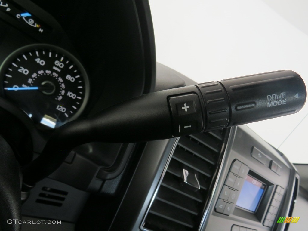 2018 F150 XLT SuperCrew 4x4 - Race Red / Earth Gray photo #29