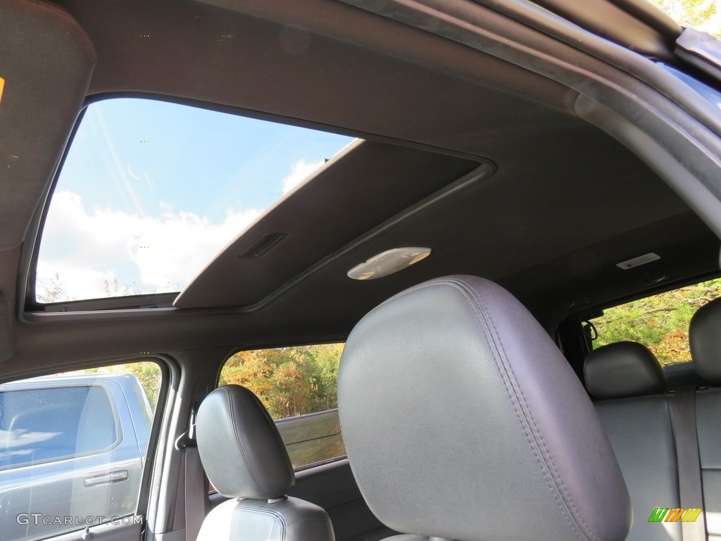 2012 Escape Limited V6 4WD - Ebony Black / Charcoal Black photo #2