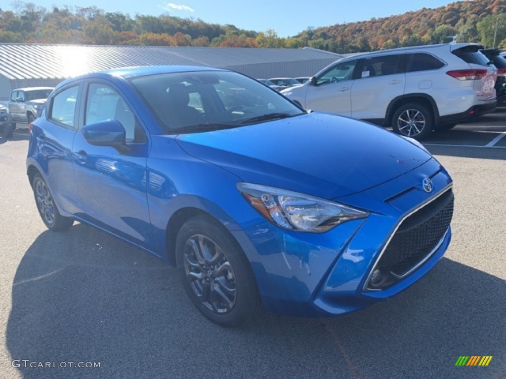 2020 Yaris LE Hatchback - Sapphire / Blue Black photo #1